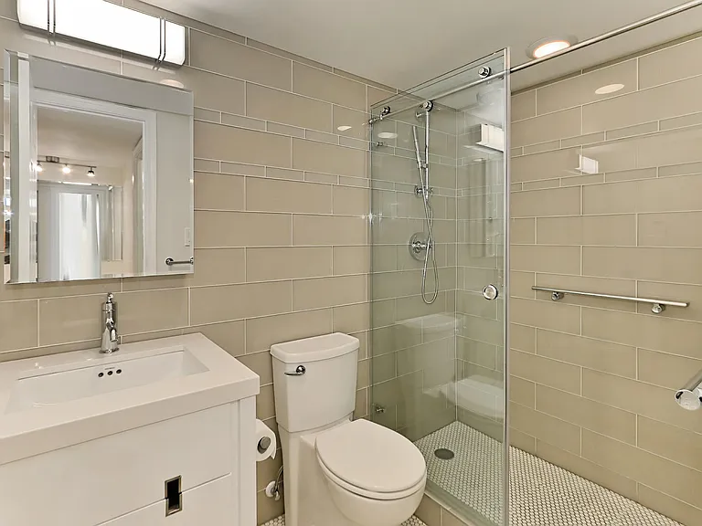 3800 Powell Ln #314 — Photo 20
