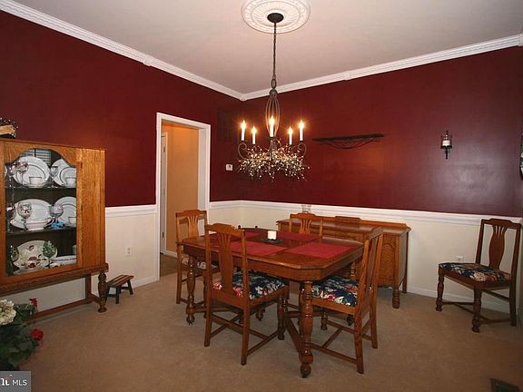 4th image of 10210 Saddlebrooke Ln