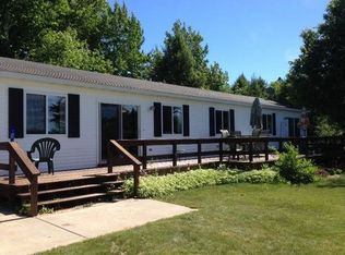 27969 McCallum Ln, Lake Linden, MI 49945