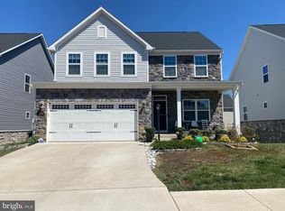 7479 Flag Point Ct, Manassas, VA 20109