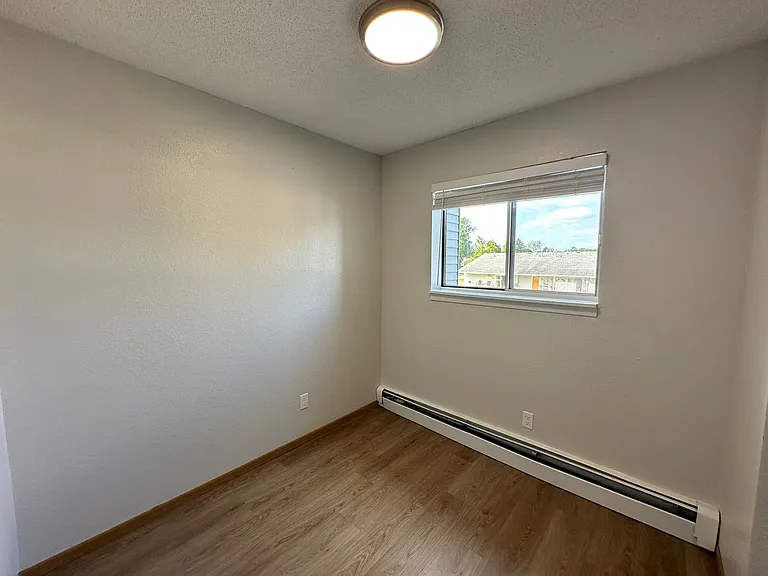 Ashwood Birchwood Apartments — Photo 41