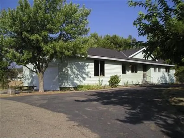 32586 Quail Ln, Squaw Valley, CA 93675