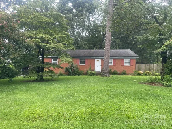 5516 Beverly Dr, Indian Trail, NC 28079