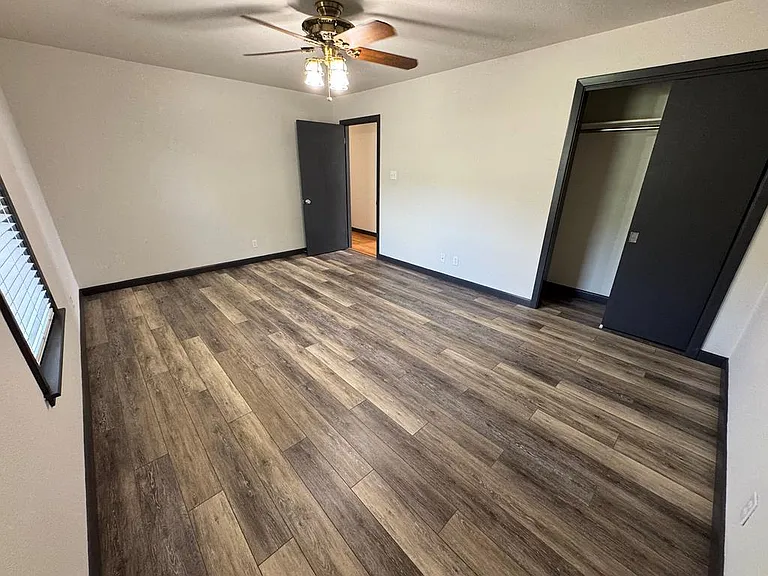 2078 Lower Crabapple Rd — Photo 33