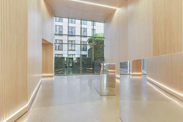 Rented by Compass | media 10