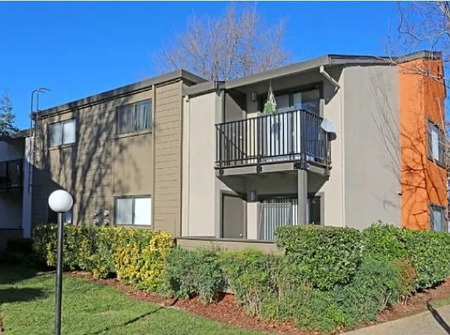 Riverside Villas