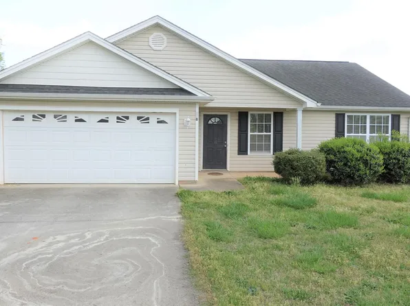 118 Turkey Trot Rd, Williamston, SC 29697