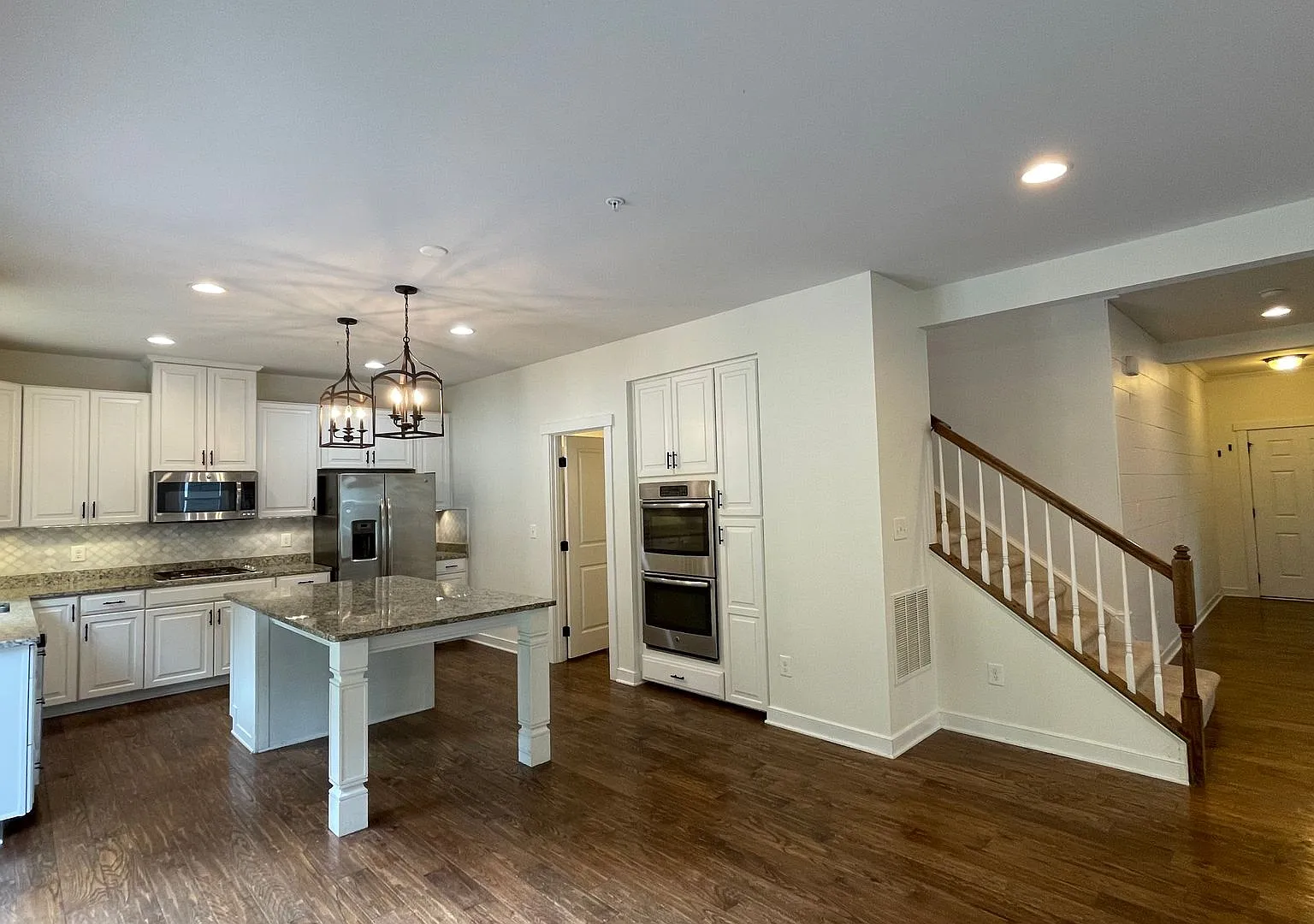 Potomac Shores Single Family House — Photo 3