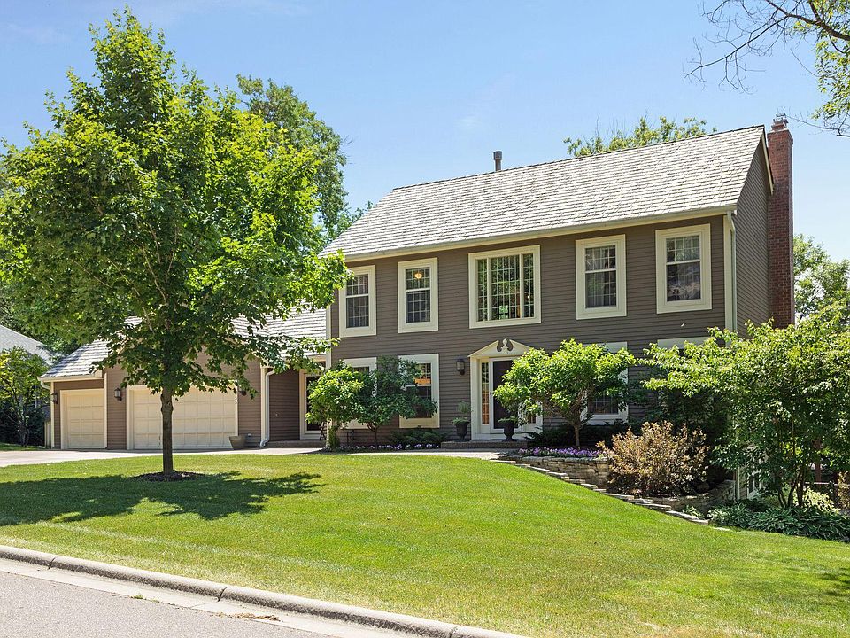 1st image of 17935 Queensland Ct