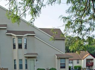 12010 Barry Ct, Holland, PA