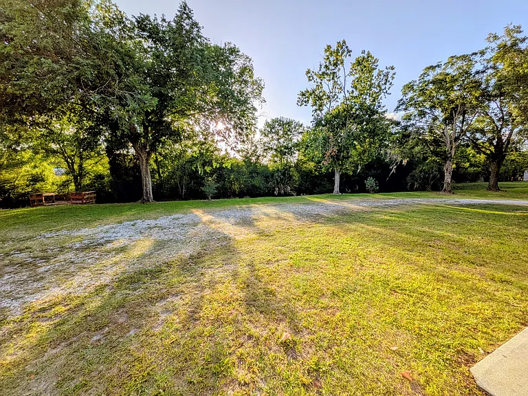 5740 Floy Dr — Photo 7