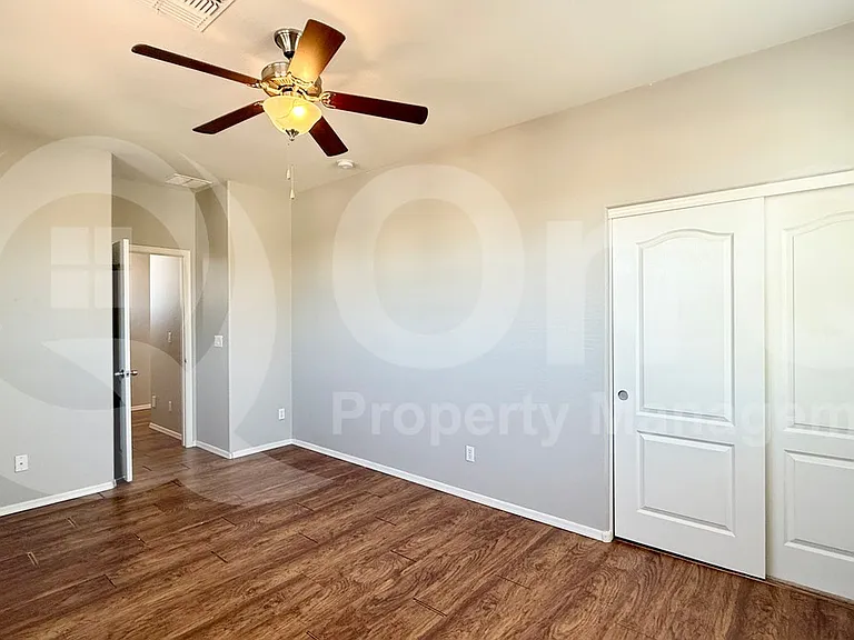 27297 N 172nd Ln — Photo 24