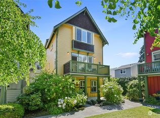 111 Sadie Ln NW, Bainbridge Island, WA 98110