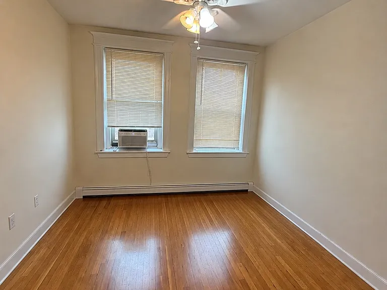 1665 Commonwealth Ave #16 — Photo 8