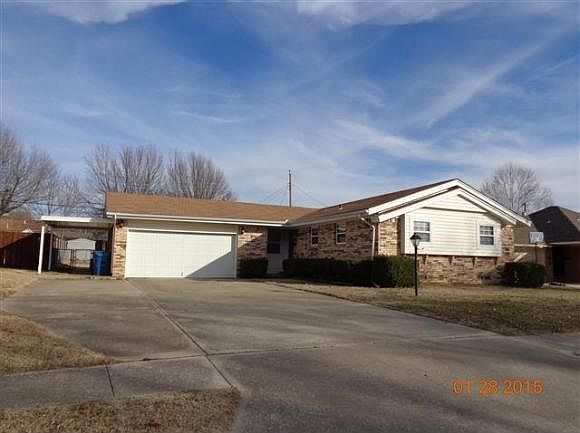1st image of 1526 Red Bud Ln