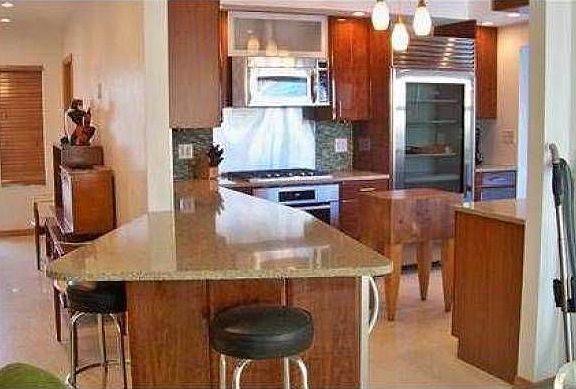 3rd image of 2643 Marion Dr