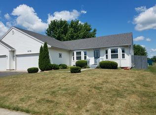 1027 Carrie Ave, Rochelle, IL 61068