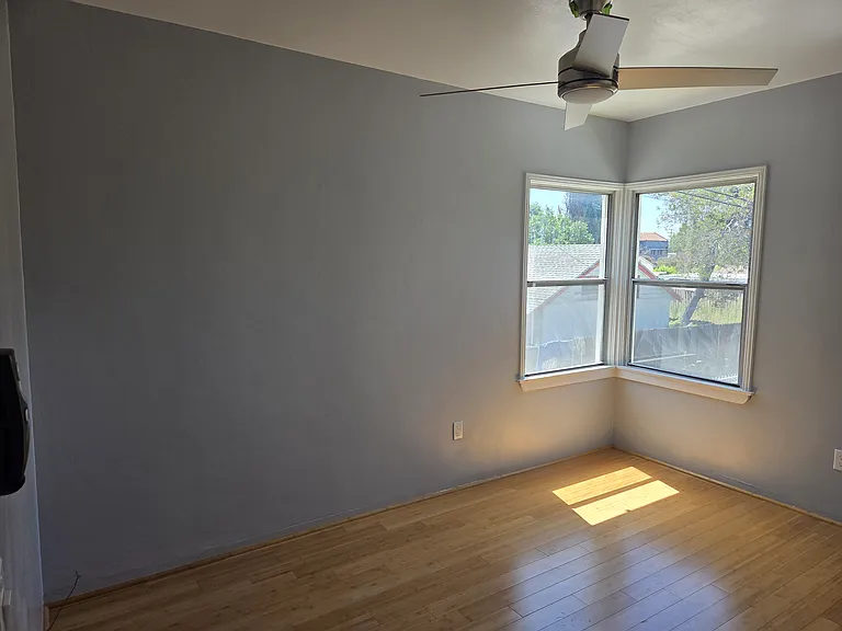 7316 Owensmouth Ave #1 — Photo 7