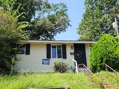 336 E Olive St Photo 1