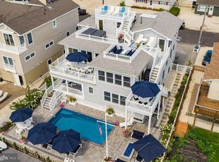 34 Adrian Rd, Beach Haven, NJ 08008