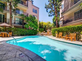 L'Estancia, Studio City, CA 91604