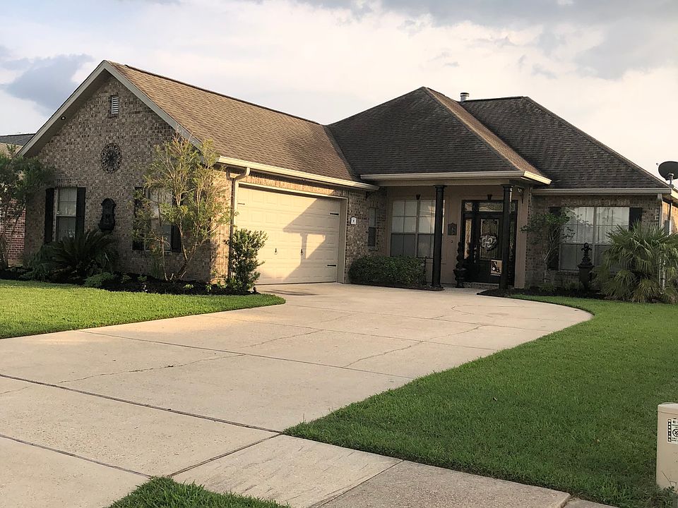 1st image of 114 Jenny Ct