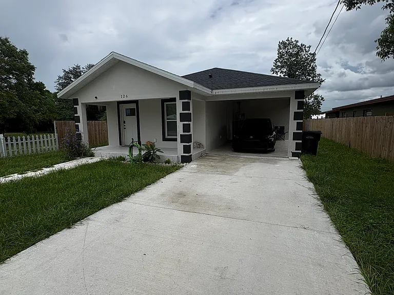 126 W Northside Dr — Photo 1