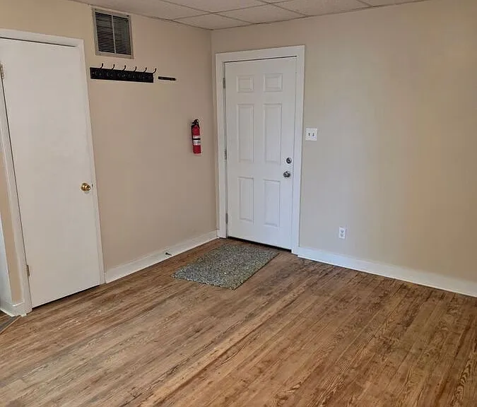 1630 Woodlawn Ave #5 — Photo 7