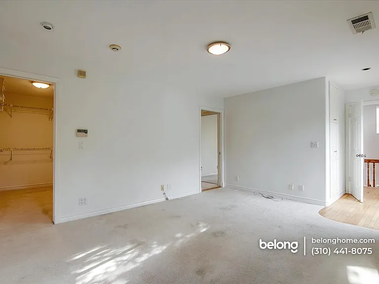 8527 Wonderland Ave — Photo 28