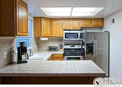 3rd image of 17934 River Cir APT 2