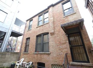 1116 W Polk St #1RB, Chicago, IL 60607