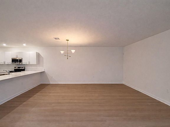 4th image of 26459 SW 148th Ave