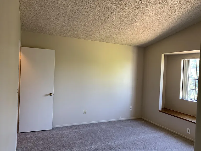 707 S Webster Ave #112 — Photo 15
