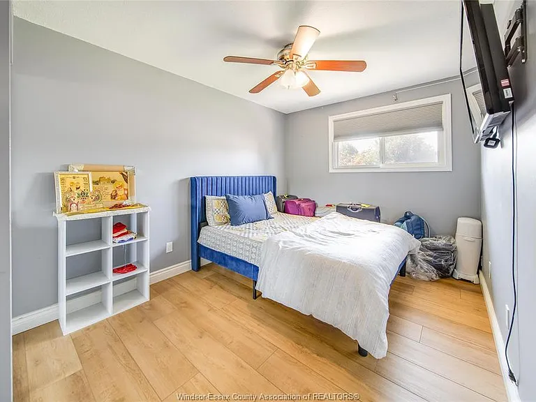 9633 Avery Ln #UPPER — Photo 21