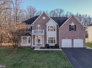 5 Mouton Ct, Newark, DE 19702