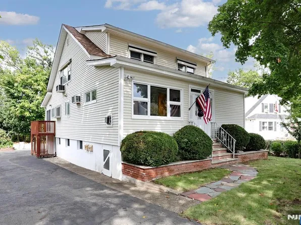 338 4th Avenue, Hawthorne, NJ 07506