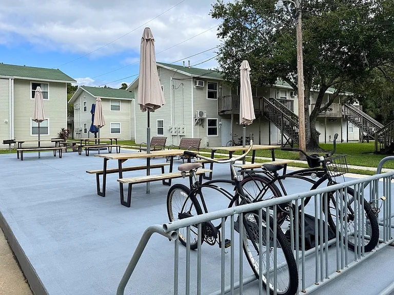 Haven on Canal Apartments — Photo 30