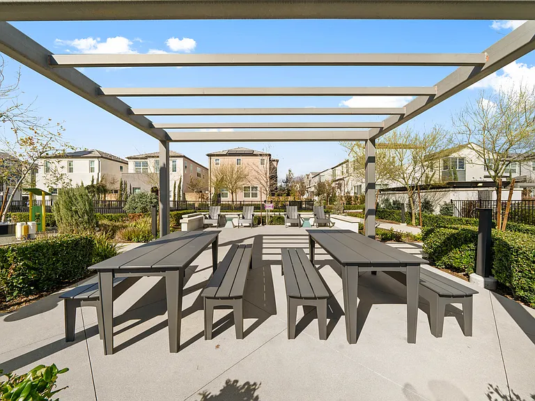 4451 S Bryant Paseo — Photo 34