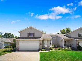 359 Taylor Ln, Valparaiso, IN 46383