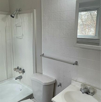 3rd image of 3586 E 144th St
