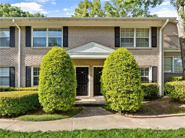 2232 Dunseath Ave NW APT 404, Atlanta, GA 30318