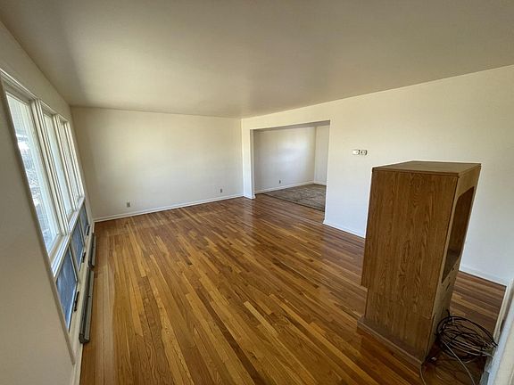 2nd image of 305 Cedar St #B