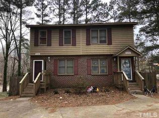 929 Hearthridge Ct, Raleigh, NC 27609