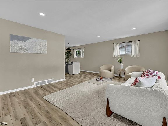 5th image of 331 Horton Ave