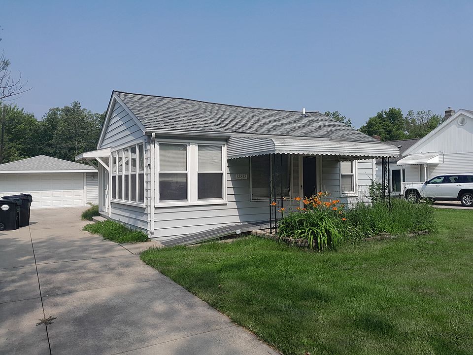 1st image of 22852 Monterey Dr