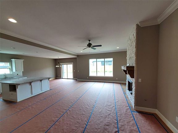4th image of 5721 W Cane Hill Dr