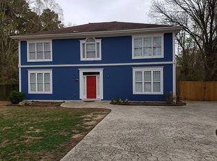 215 Wilmot Dr, Raleigh, NC 27606