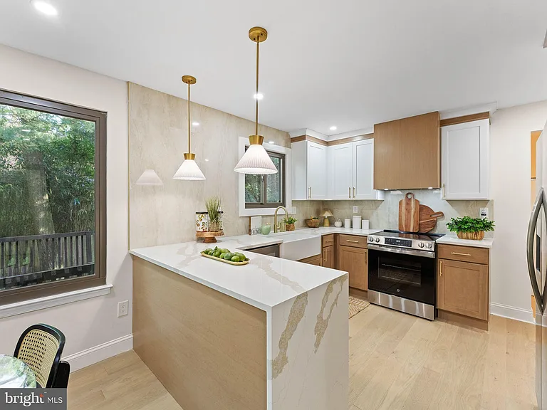 1 Bronwood Dr — Photo 14