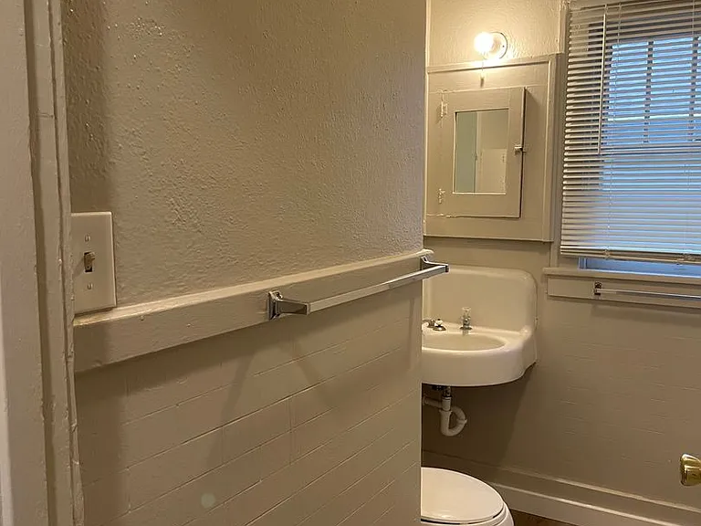618 S Whitcomb St — Photo 21