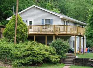 48 Robmar Ln, Berkeley Springs, WV 25411